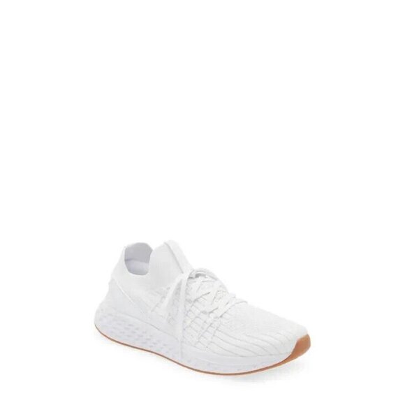 Zella BNWOT Womens Size 4 "Energize" knit Sneaker white lightweight NEW - Picture 1 of 8